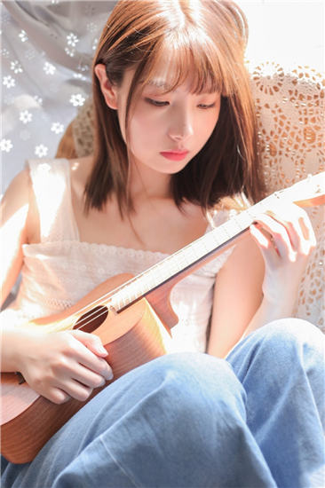 幸福宝草莓榴莲深夜释放自己ios版